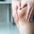 Jak złagodzić ból kolan? Skuteczne ćwiczenia i porady dla osób z bólami stawów
